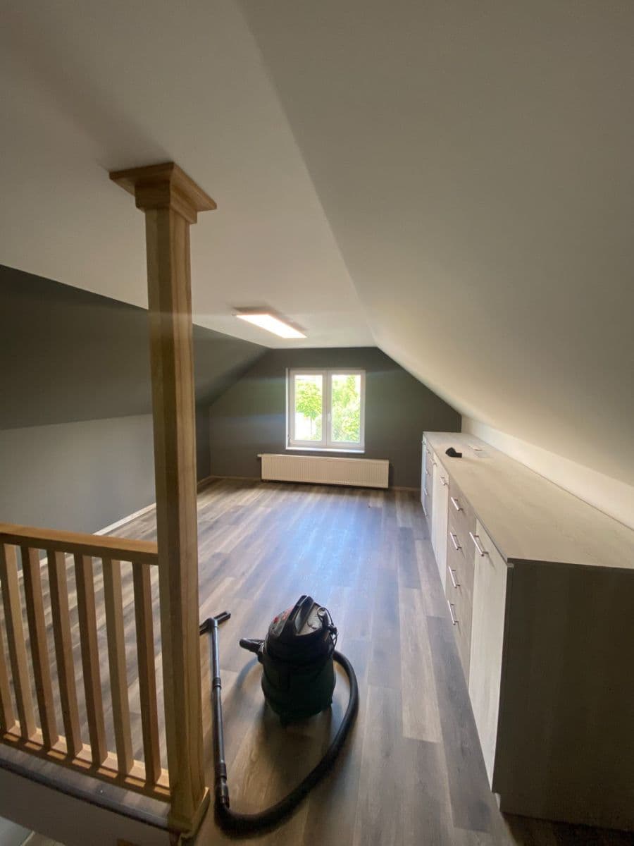 Prodej domu 185 m², pozemek 417 m², Ke Hřišti, Hrobce, Ústecký kraj Prodej domu 185 m², pozemek 417 m², Ke Hřišti, Hrobce, Ústecký kraj