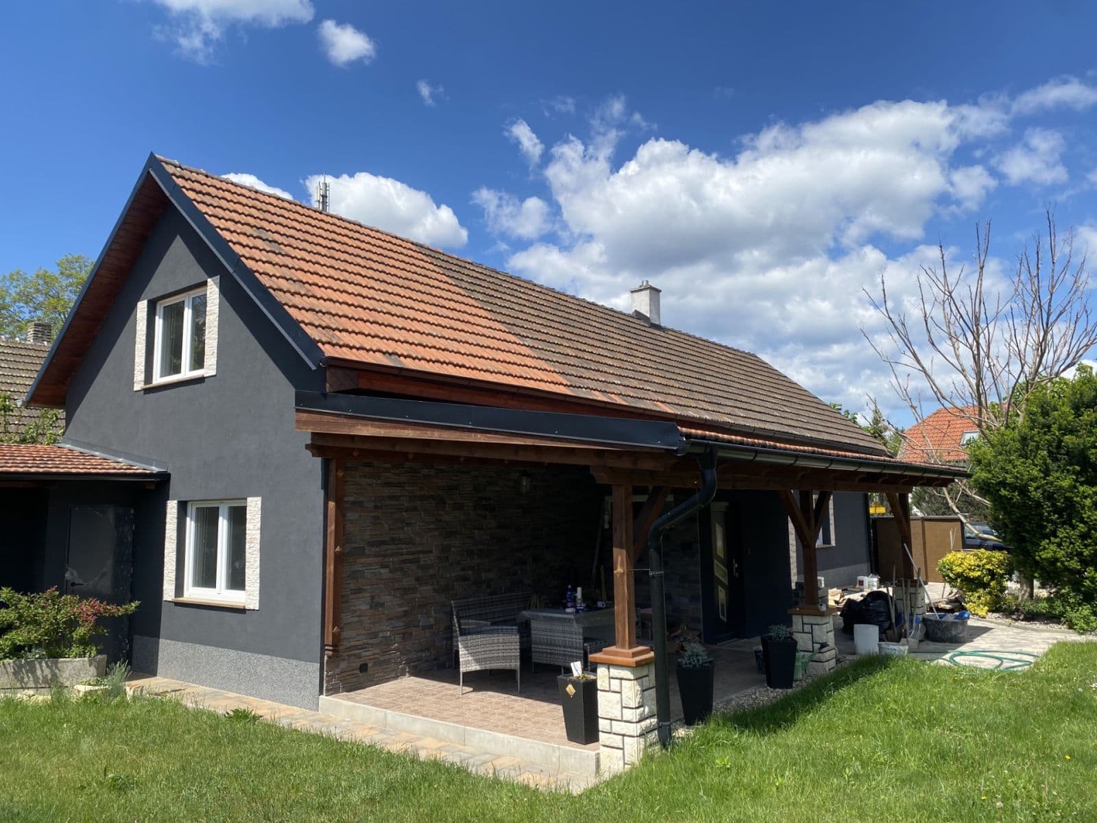 Prodej domu 185 m², pozemek 417 m², Ke Hřišti, Hrobce, Ústecký kraj Prodej domu 185 m², pozemek 417 m², Ke Hřišti, Hrobce, Ústecký kraj