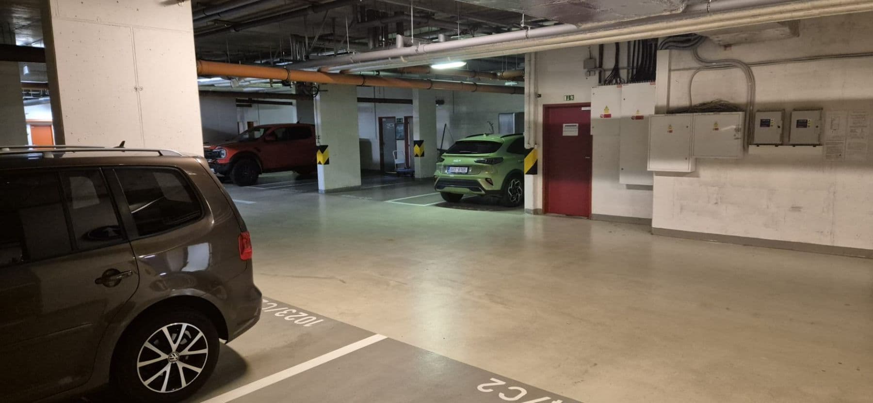 Pronájem garáže 13 m², Pod Harfou, Praha, Praha Pronájem garáže 13 m², Pod Harfou, Praha, Praha