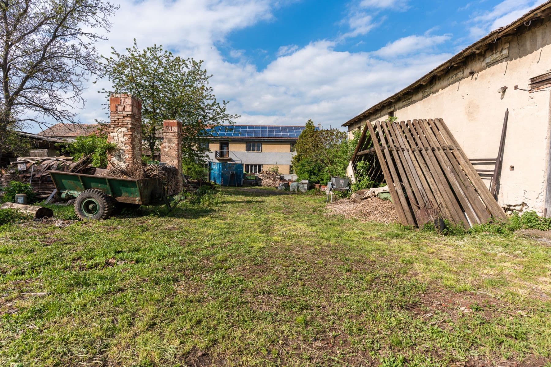 Prodej domu 200 m², pozemek 2.861 m², Děčany, Ústecký kraj Prodej domu 200 m², pozemek 2.861 m², Děčany, Ústecký kraj