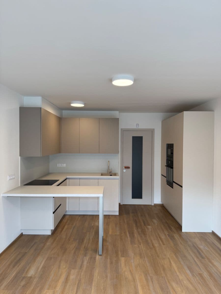 Pronájem bytu 1+kk 49 m², Výstavní, Praha, Praha Pronájem bytu 1+kk 49 m², Výstavní, Praha, Praha
