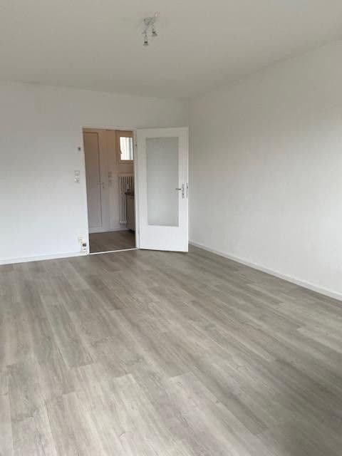 Pronájem bytu 1+1 26 m², Bad Nauheim, Hessen Pronájem bytu 1+1 26 m², Bad Nauheim, Hessen