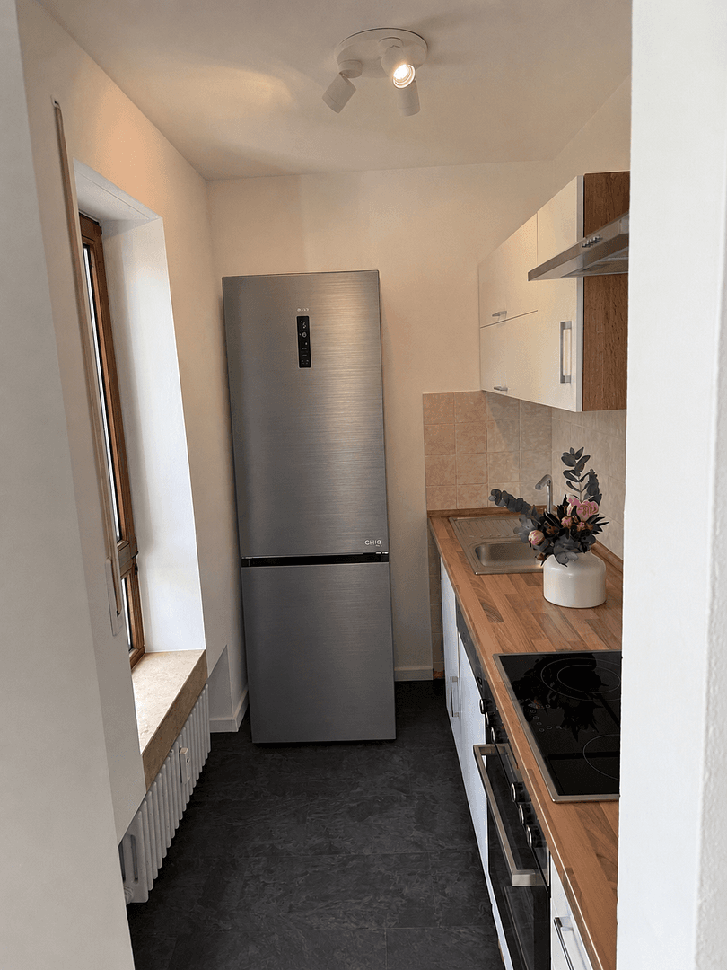 Pronájem bytu 1+1 32 m², Josef-Priller-Straße 4, Augsburg, Bavorsko Pronájem bytu 1+1 32 m², Josef-Priller-Straße 4, Augsburg, Bavorsko