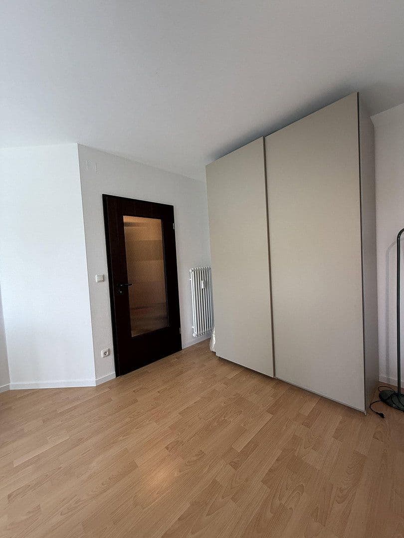 Pronájem bytu 1+1 32 m², Josef-Priller-Straße 4, Augsburg, Bavorsko Pronájem bytu 1+1 32 m², Josef-Priller-Straße 4, Augsburg, Bavorsko