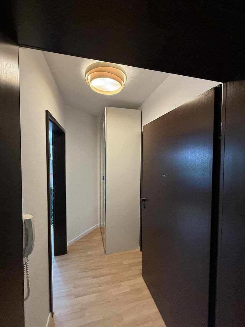 Pronájem bytu 1+1 32 m², Josef-Priller-Straße 4, Augsburg, Bavorsko Pronájem bytu 1+1 32 m², Josef-Priller-Straße 4, Augsburg, Bavorsko