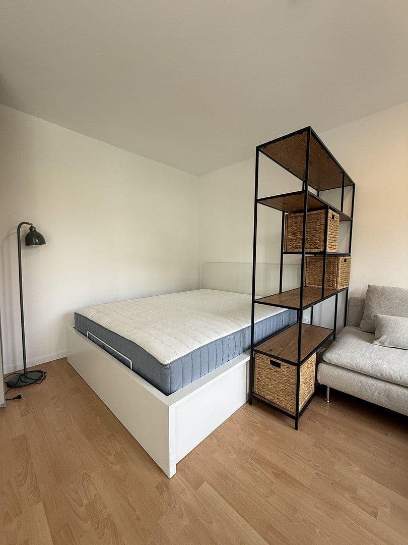 Pronájem bytu 1+1 32 m², Josef-Priller-Straße 4, Augsburg, Bavorsko Pronájem bytu 1+1 32 m², Josef-Priller-Straße 4, Augsburg, Bavorsko