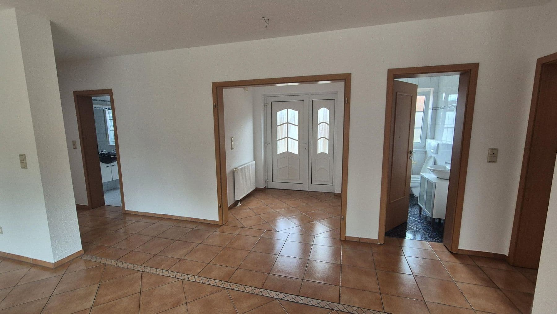 Pronájem bytu 4+1 135 m², Ilsede, Dolní Sasko Pronájem bytu 4+1 135 m², Ilsede, Dolní Sasko