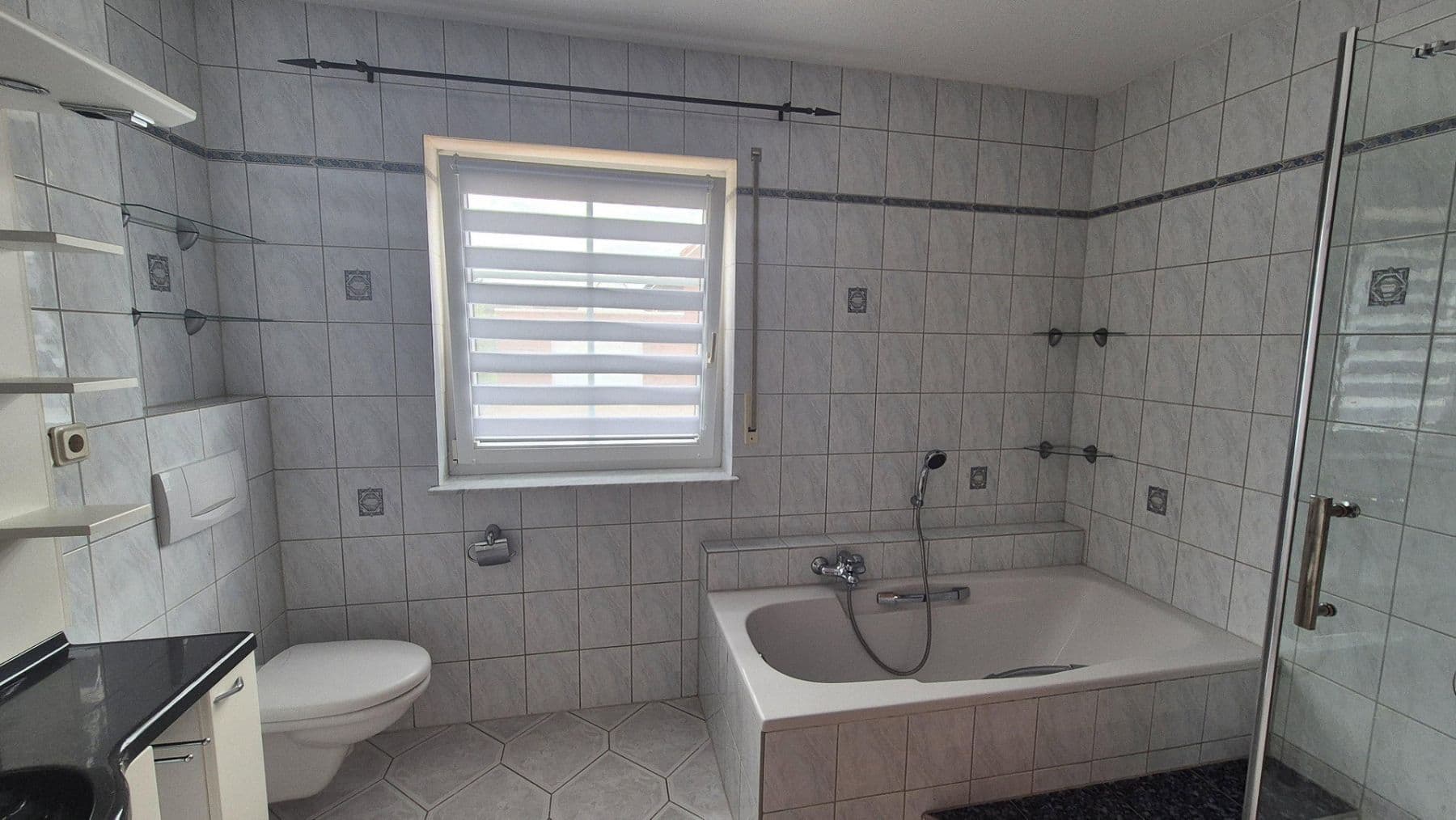 Pronájem bytu 4+1 135 m², Ilsede, Dolní Sasko Pronájem bytu 4+1 135 m², Ilsede, Dolní Sasko