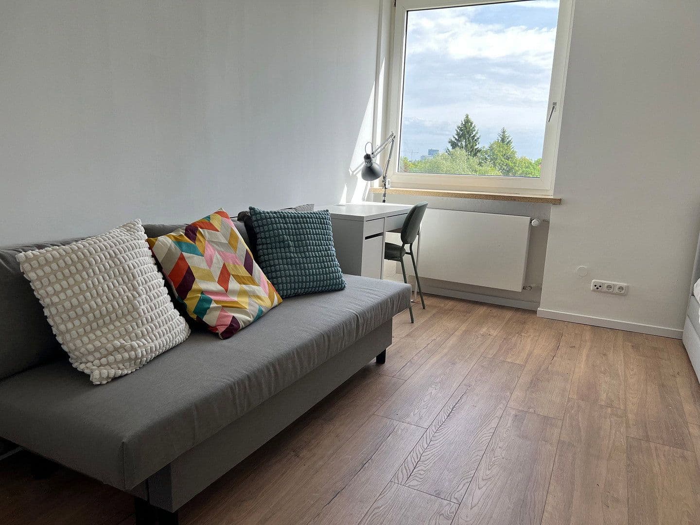 Pronájem bytu 1+1 20 m², Kirchseeoner Straße 1, München, Bavorsko Pronájem bytu 1+1 20 m², Kirchseeoner Straße 1, München, Bavorsko