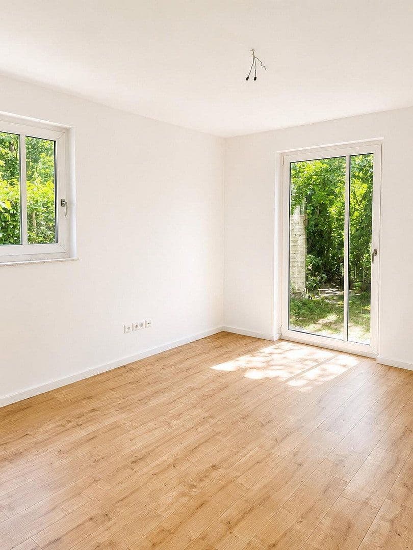 Prodej domu 144 m², pozemek 574 m², Isarstr, Ludwigsfelde, Braniborsko Prodej domu 144 m², pozemek 574 m², Isarstr, Ludwigsfelde, Braniborsko