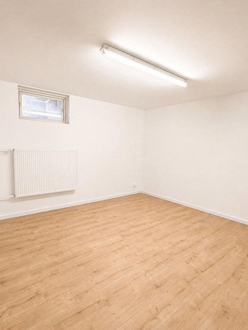 Prodej domu 144 m², pozemek 574 m², Isarstr, Ludwigsfelde, Braniborsko Prodej domu 144 m², pozemek 574 m², Isarstr, Ludwigsfelde, Braniborsko