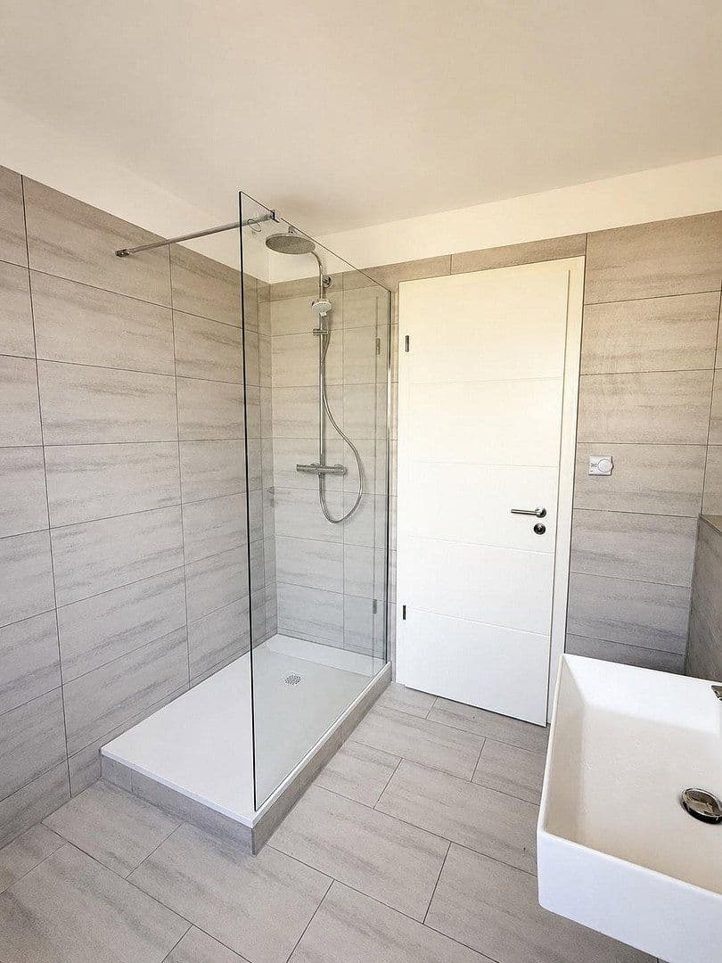 Prodej domu 144 m², pozemek 574 m², Isarstr, Ludwigsfelde, Braniborsko Prodej domu 144 m², pozemek 574 m², Isarstr, Ludwigsfelde, Braniborsko