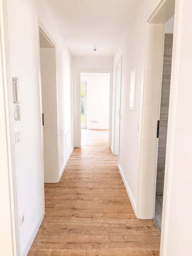 Prodej domu 144 m², pozemek 574 m², Isarstr, Ludwigsfelde, Braniborsko Prodej domu 144 m², pozemek 574 m², Isarstr, Ludwigsfelde, Braniborsko