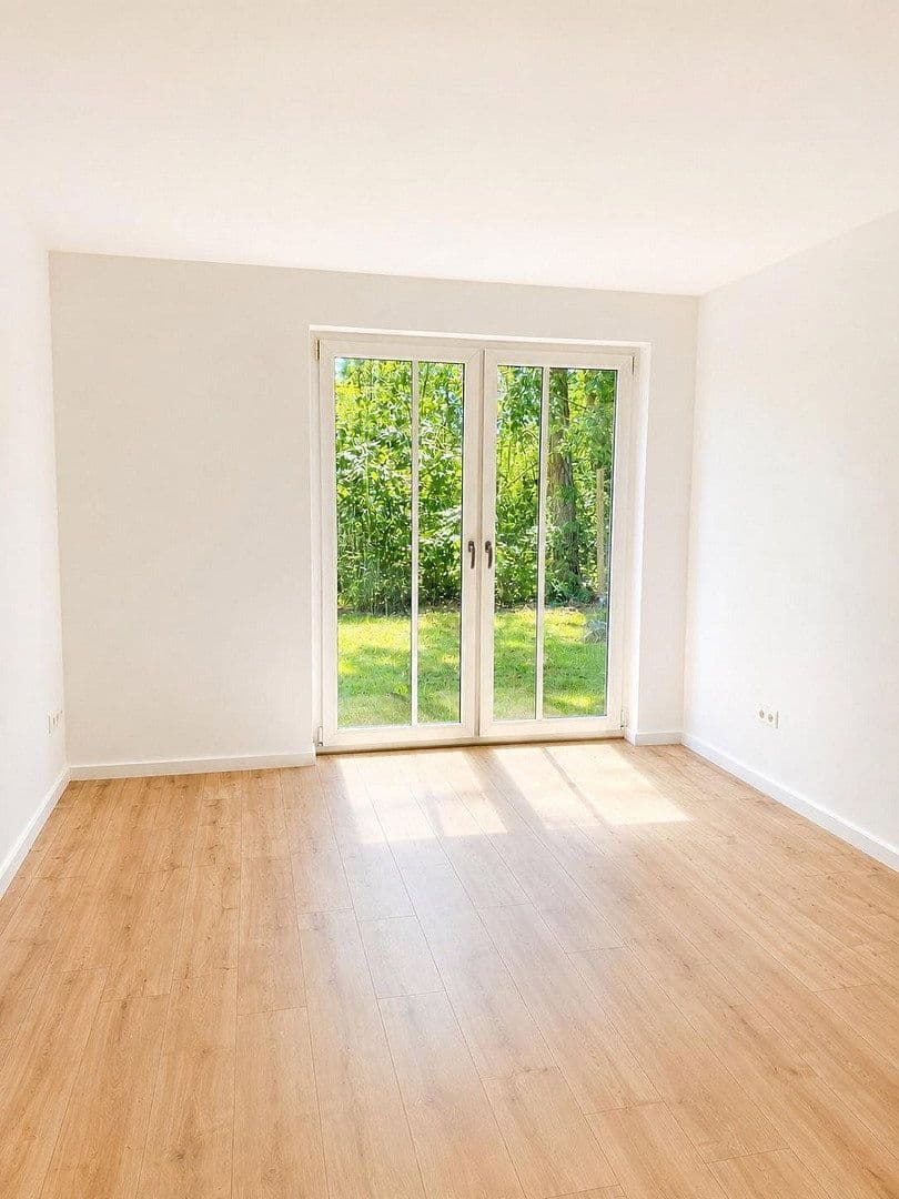 Prodej domu 144 m², pozemek 574 m², Isarstr, Ludwigsfelde, Braniborsko Prodej domu 144 m², pozemek 574 m², Isarstr, Ludwigsfelde, Braniborsko
