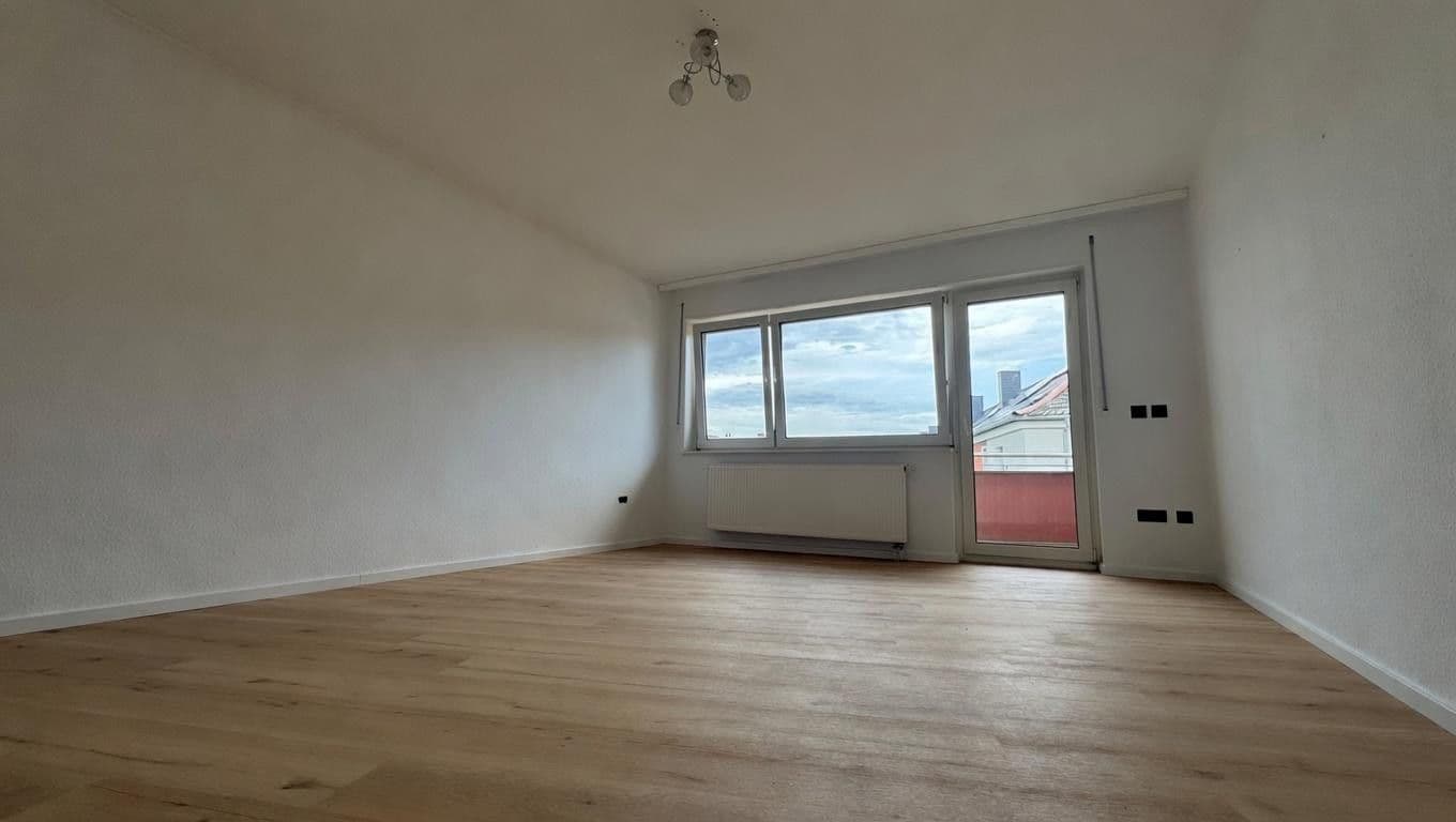 Prodej bytu 2+1 81 m², Pfalzgrafenstraße 20, Ludwigshafen am Rhein, Porýní-Falc Prodej bytu 2+1 81 m², Pfalzgrafenstraße 20, Ludwigshafen am Rhein, Porýní-Falc