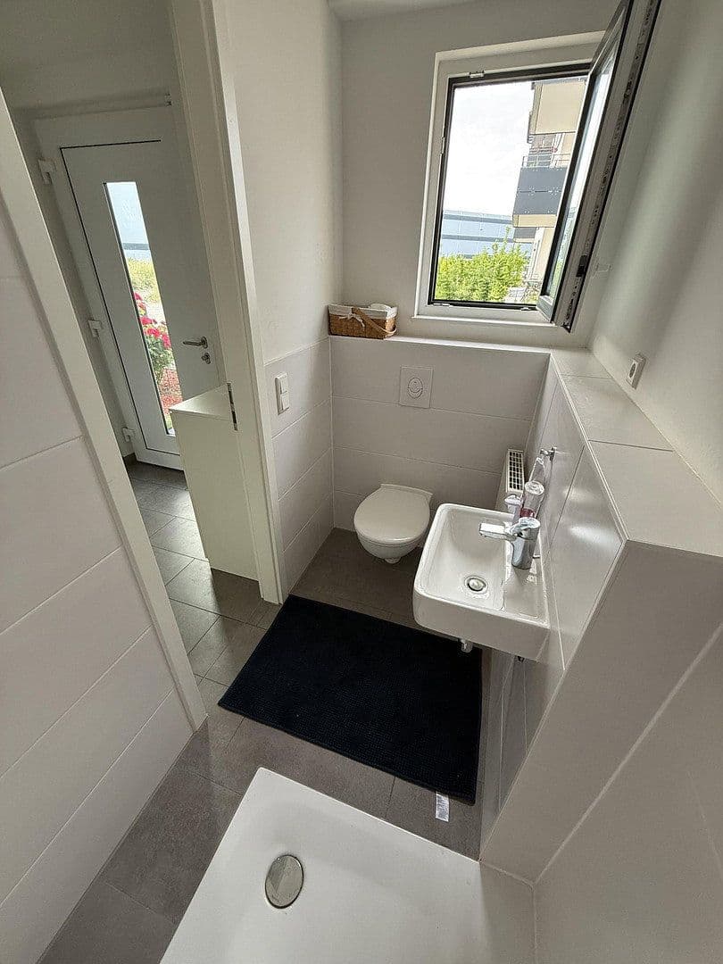 Prodej domu 141 m², pozemek 131 m², Kandisweg 9, Groß-Gerau, Hessen Prodej domu 141 m², pozemek 131 m², Kandisweg 9, Groß-Gerau, Hessen
