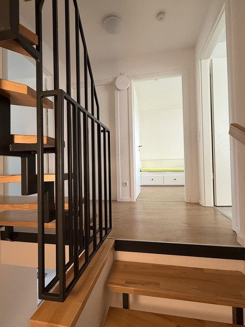Prodej domu 141 m², pozemek 131 m², Kandisweg 9, Groß-Gerau, Hessen Prodej domu 141 m², pozemek 131 m², Kandisweg 9, Groß-Gerau, Hessen