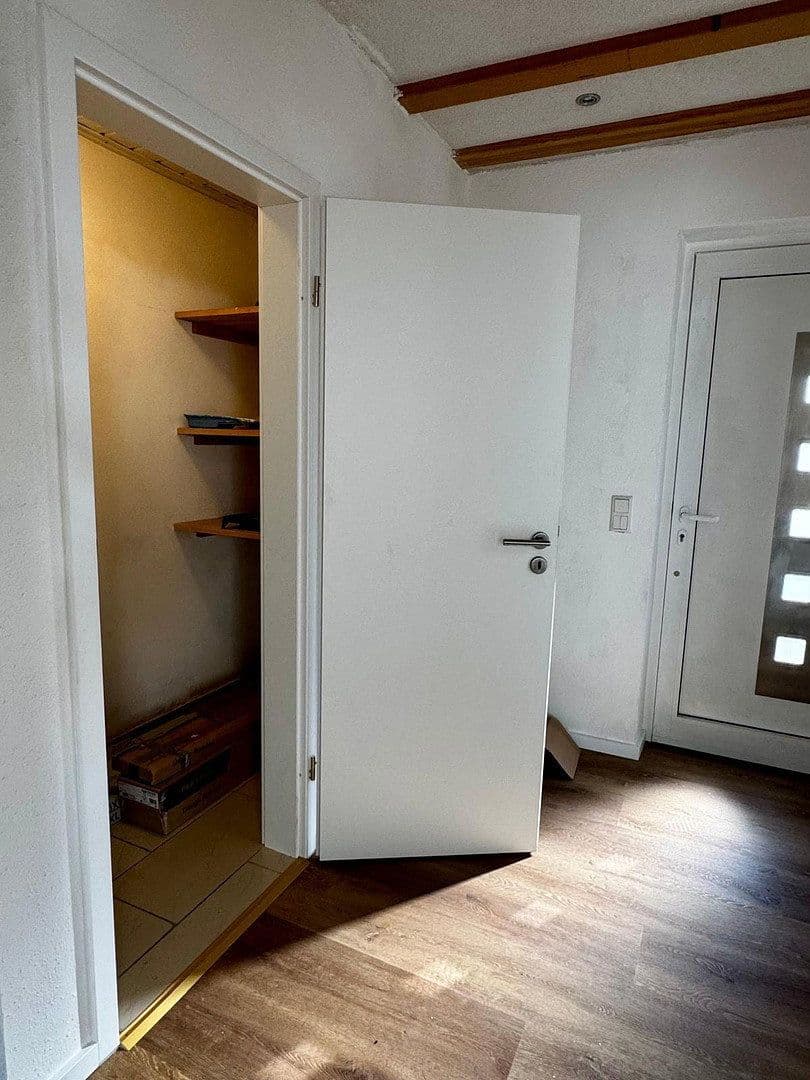 Pronájem bytu 3+1 85 m², Nibelungenstraße 160, Lautertal (Odenwald), Hessen Pronájem bytu 3+1 85 m², Nibelungenstraße 160, Lautertal (Odenwald), Hessen