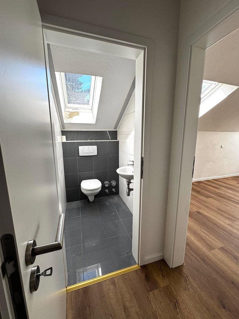 Pronájem bytu 3+1 85 m², Nibelungenstraße 160, Lautertal (Odenwald), Hessen Pronájem bytu 3+1 85 m², Nibelungenstraße 160, Lautertal (Odenwald), Hessen