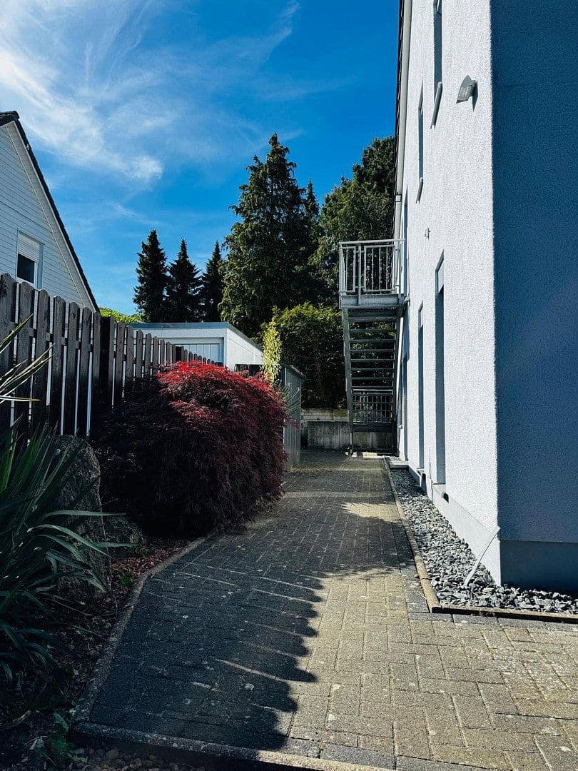 Pronájem bytu 3+1 85 m², Nibelungenstraße 160, Lautertal (Odenwald), Hessen Pronájem bytu 3+1 85 m², Nibelungenstraße 160, Lautertal (Odenwald), Hessen
