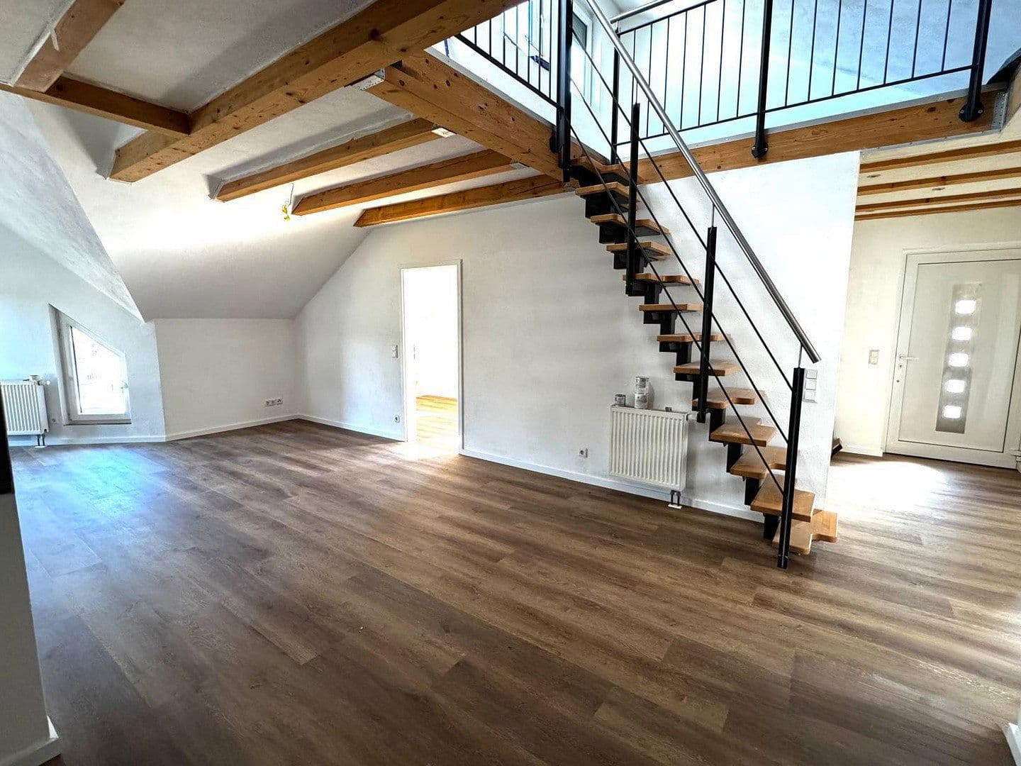 Pronájem bytu 3+1 85 m², Nibelungenstraße 160, Lautertal (Odenwald), Hessen Pronájem bytu 3+1 85 m², Nibelungenstraße 160, Lautertal (Odenwald), Hessen