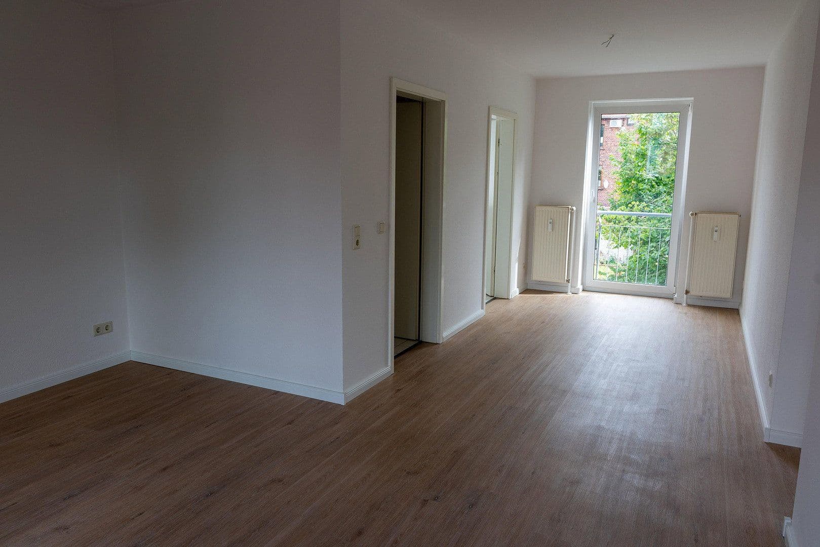 Pronájem bytu 3+1 71 m², Haldensleben, Sasko-Anhaltsko Pronájem bytu 3+1 71 m², Haldensleben, Sasko-Anhaltsko