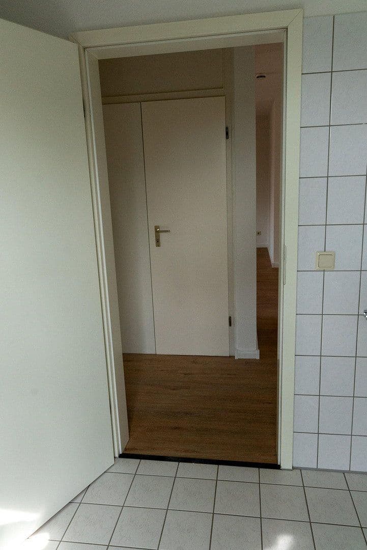 Pronájem bytu 3+1 71 m², Haldensleben, Sasko-Anhaltsko Pronájem bytu 3+1 71 m², Haldensleben, Sasko-Anhaltsko
