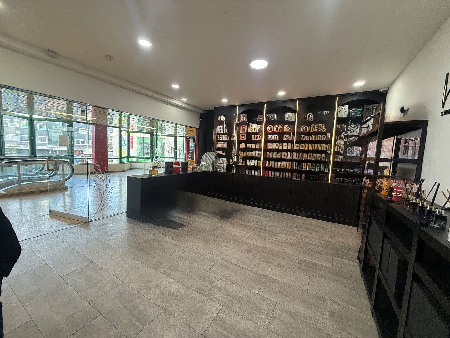 Pronájem nebytového prostoru 82 m², Babenhäuser Straße 27, Dietzenbach, Hessen Pronájem nebytového prostoru 82 m², Babenhäuser Straße 27, Dietzenbach, Hessen