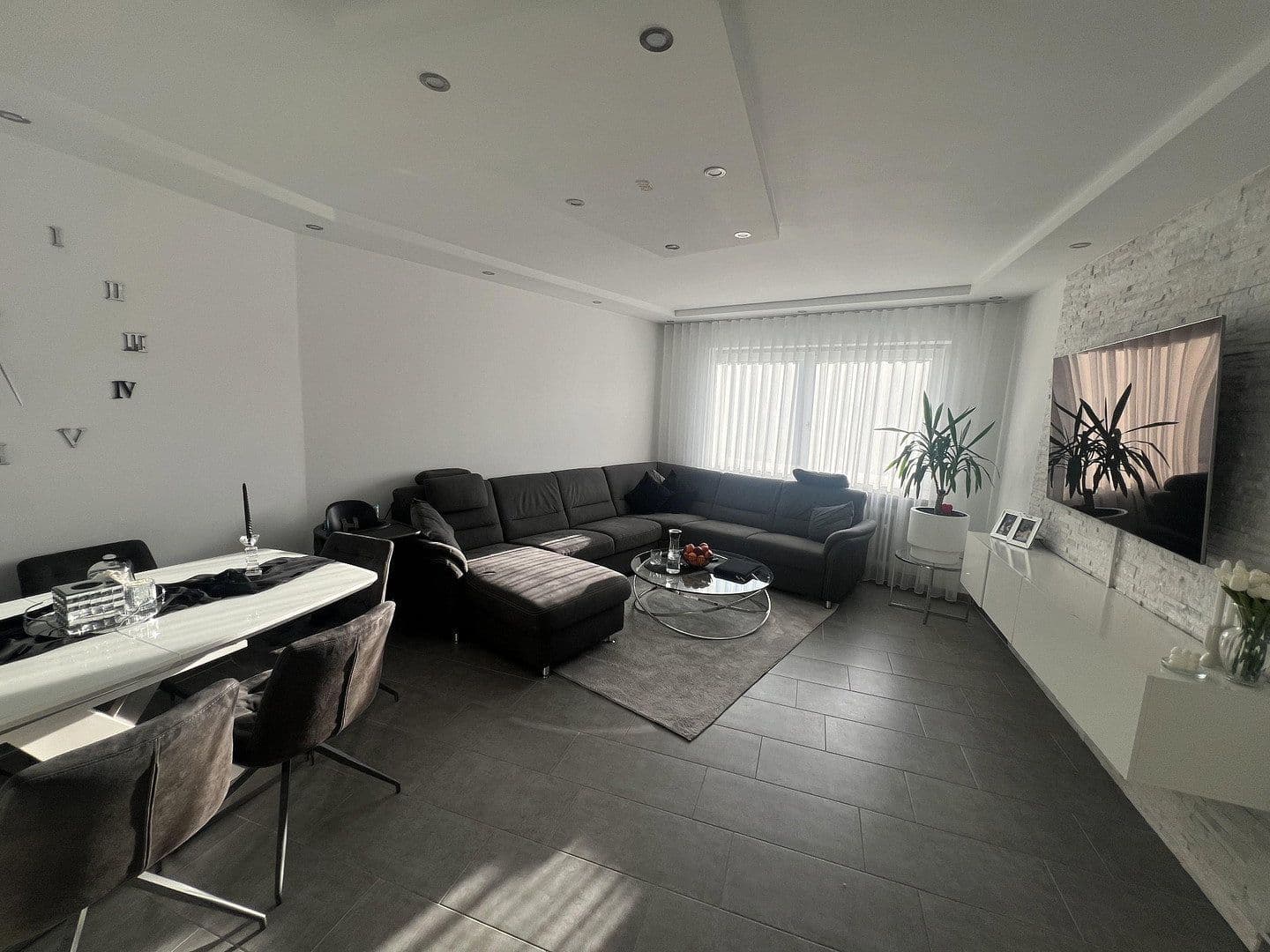 Prodej bytu 3+1 69 m², Augsburg, Bavorsko Prodej bytu 3+1 69 m², Augsburg, Bavorsko