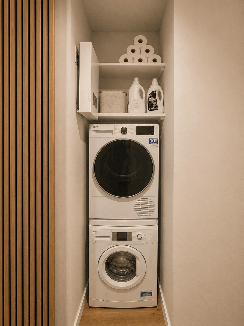 Prodej bytu 4+1 107 m², Berlin, Berlín Prodej bytu 4+1 107 m², Berlin, Berlín