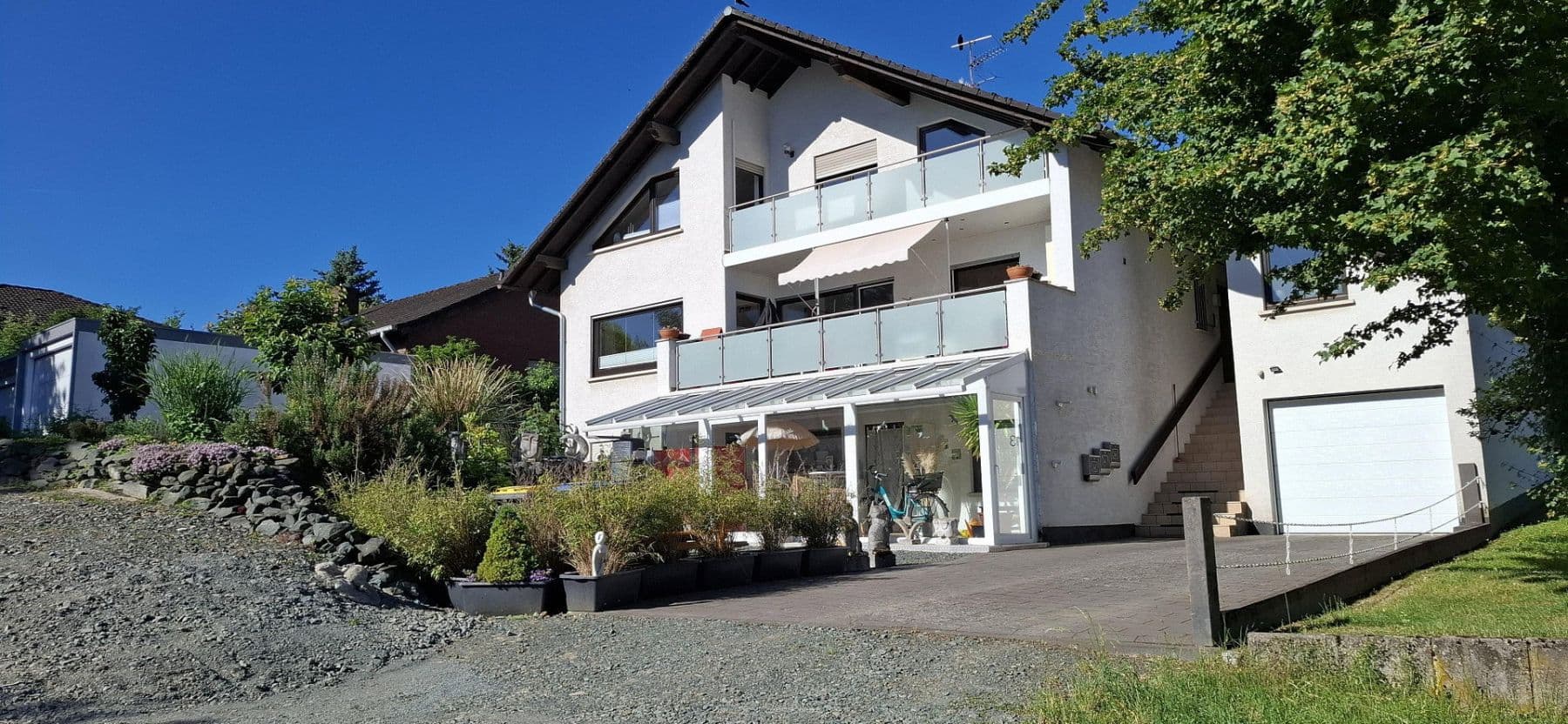 Prodej domu 340 m², pozemek 845 m², Braunfels, Hessen Prodej domu 340 m², pozemek 845 m², Braunfels, Hessen