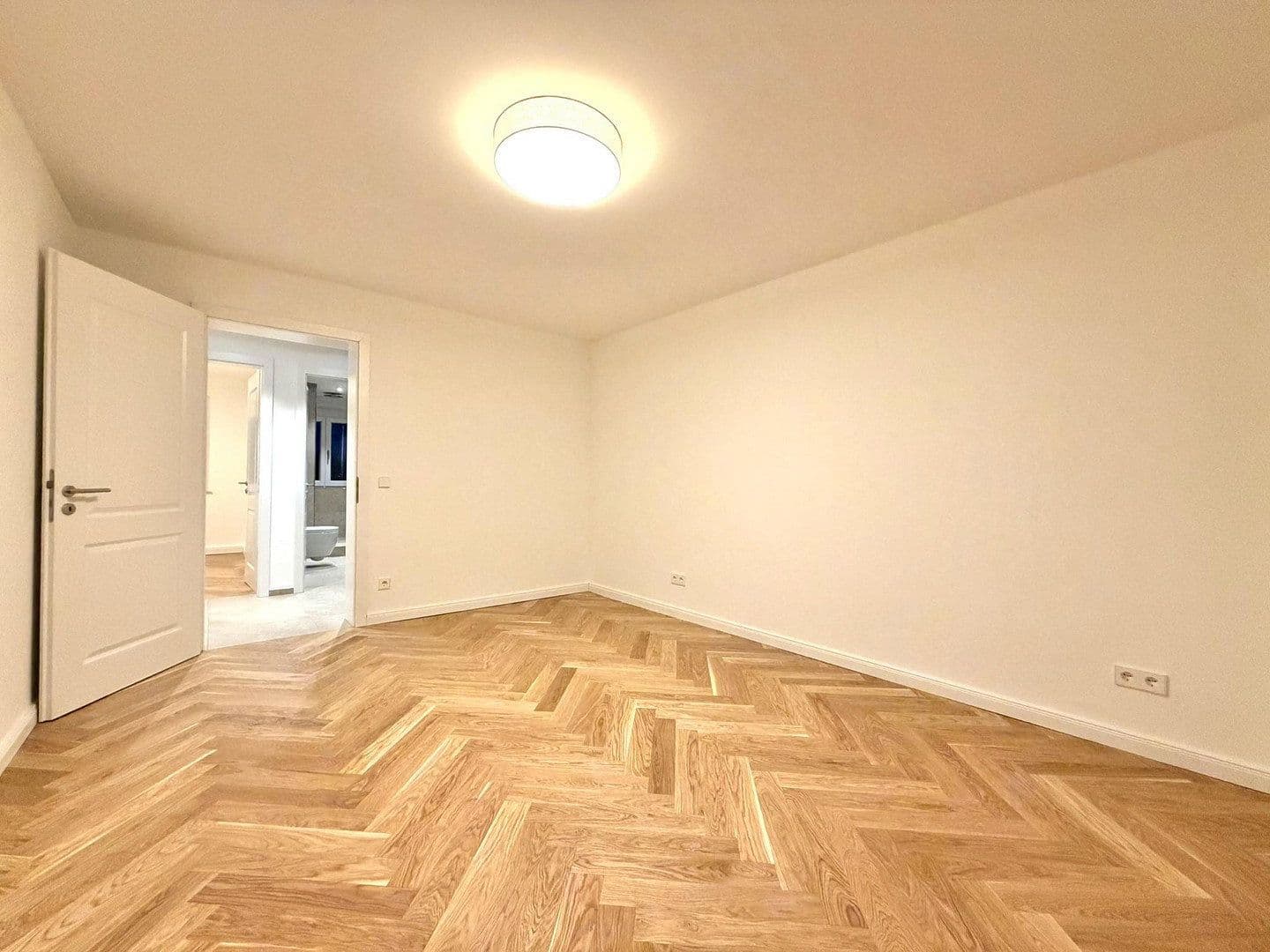 Prodej bytu 2+kk 60 m², Augsburg, Bavorsko Prodej bytu 2+kk 60 m², Augsburg, Bavorsko