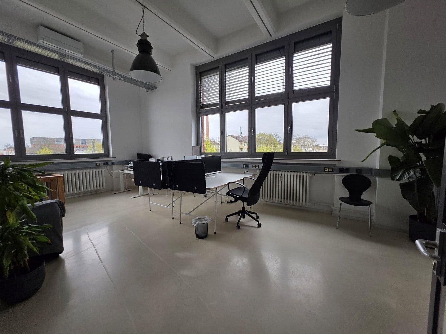 Pronájem kanceláře 132 m², Cassellastraße 30-32, Frankfurt, Hessen Pronájem kanceláře 132 m², Cassellastraße 30-32, Frankfurt, Hessen