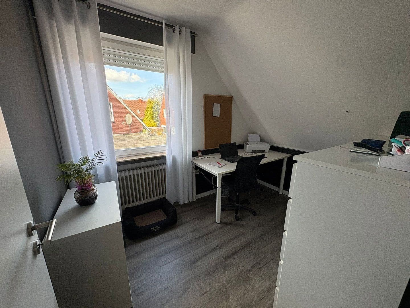 Prodej domu 120 m², pozemek 737 m², Am Kamp 25, Papenburg, Dolní Sasko Prodej domu 120 m², pozemek 737 m², Am Kamp 25, Papenburg, Dolní Sasko