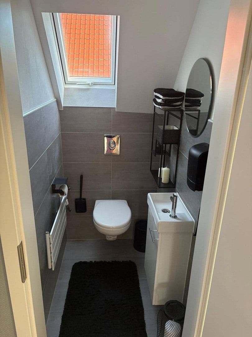 Prodej domu 120 m², pozemek 737 m², Am Kamp 25, Papenburg, Dolní Sasko Prodej domu 120 m², pozemek 737 m², Am Kamp 25, Papenburg, Dolní Sasko