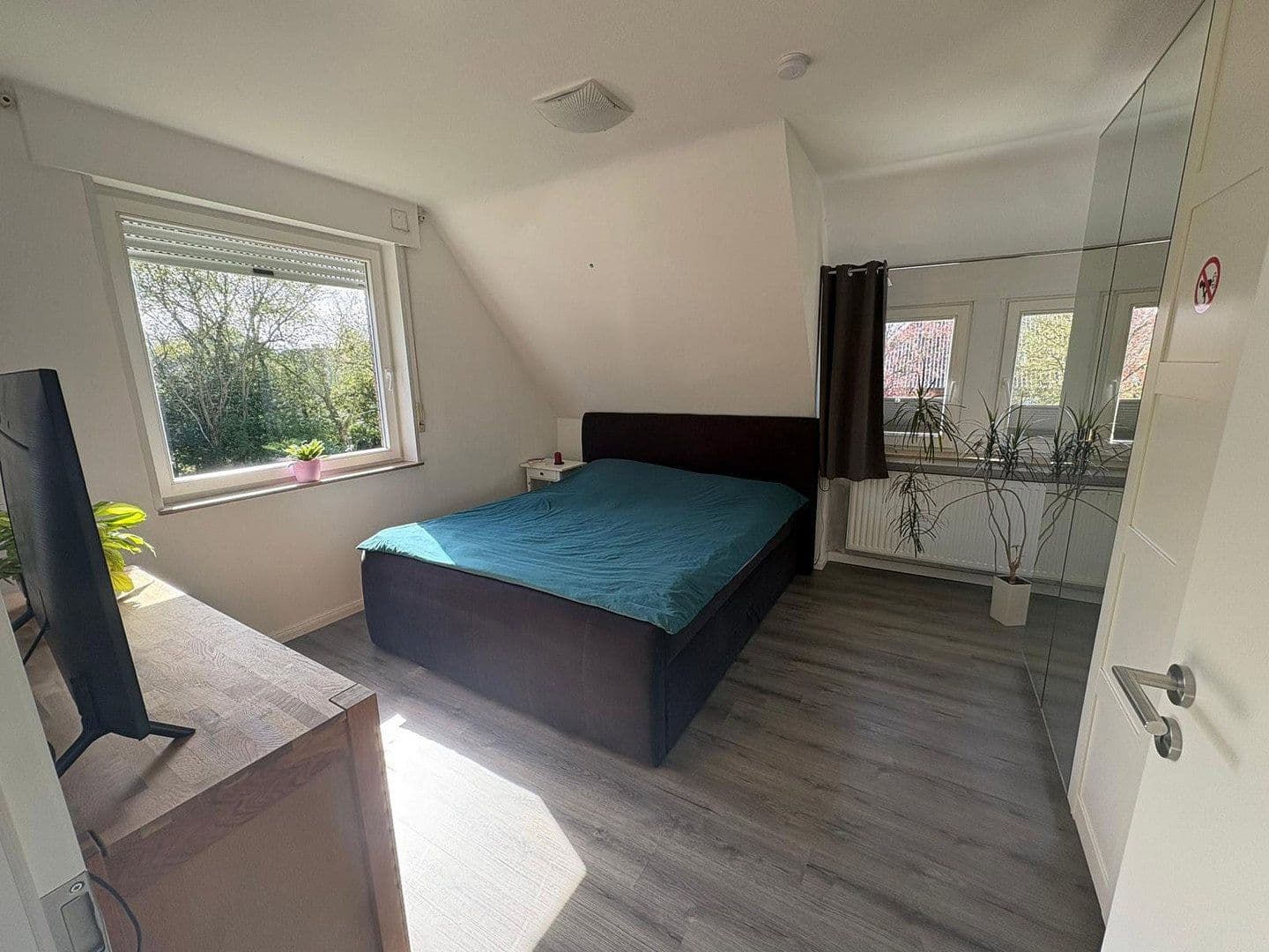 Prodej domu 120 m², pozemek 737 m², Am Kamp 25, Papenburg, Dolní Sasko Prodej domu 120 m², pozemek 737 m², Am Kamp 25, Papenburg, Dolní Sasko