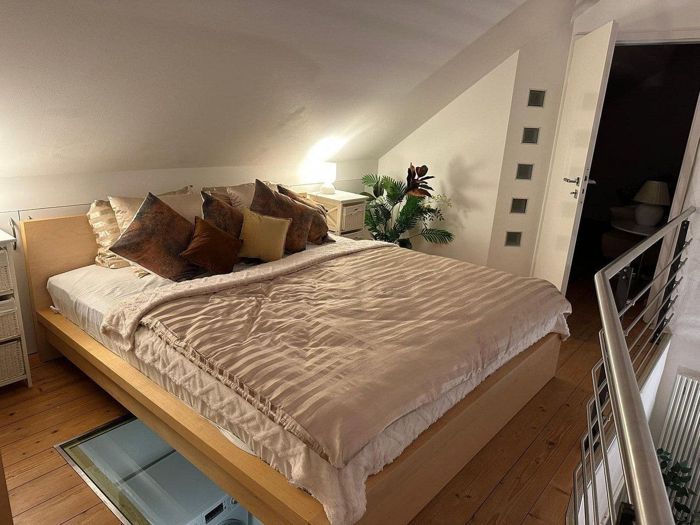 Pronájem bytu 3+1 92 m², Wasserburg, Bavorsko Pronájem bytu 3+1 92 m², Wasserburg, Bavorsko