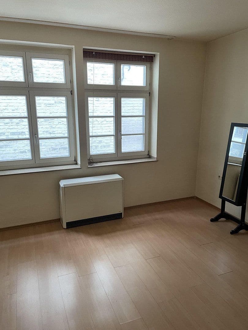 Prodej bytu 2+1 57 m², Salzgasse 15, Köln, Severní Porýní-Vestfálsko Prodej bytu 2+1 57 m², Salzgasse 15, Köln, Severní Porýní-Vestfálsko
