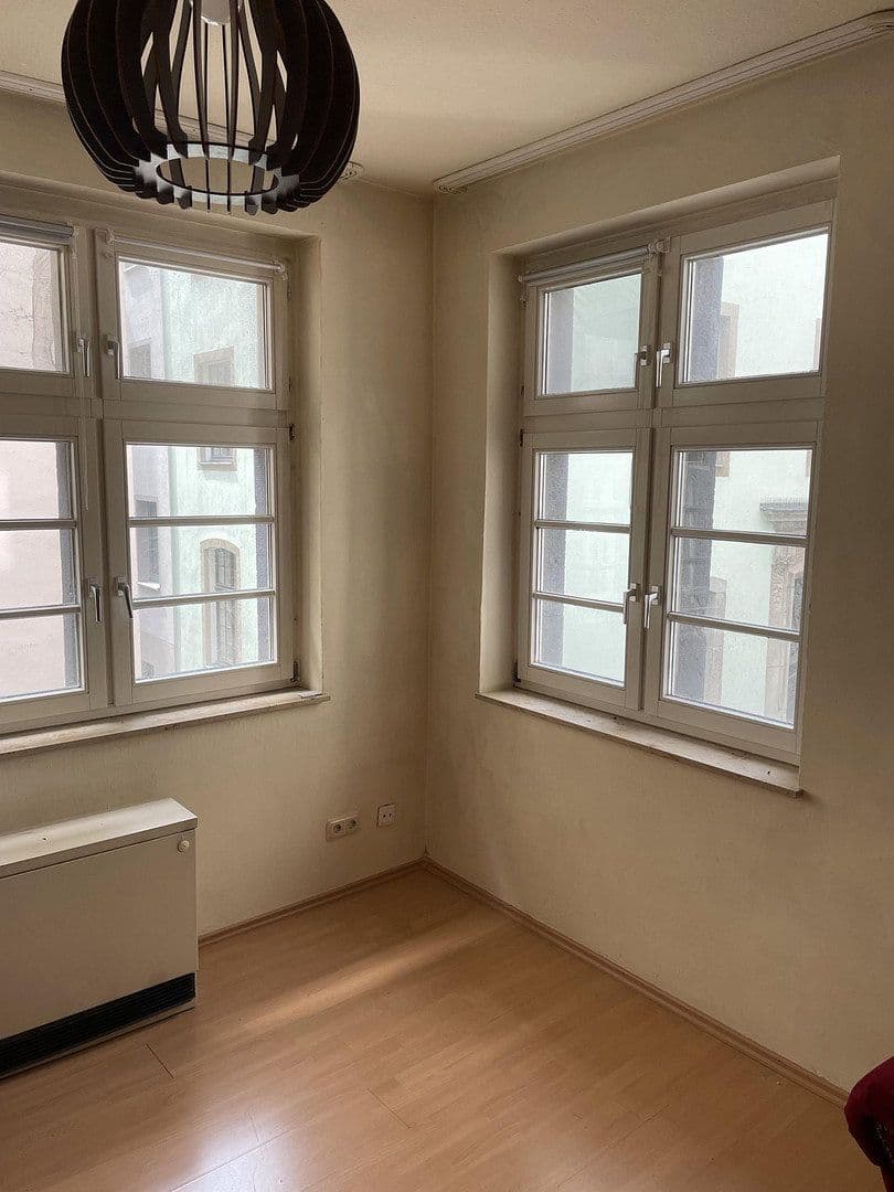Prodej bytu 2+1 57 m², Salzgasse 15, Köln, Severní Porýní-Vestfálsko Prodej bytu 2+1 57 m², Salzgasse 15, Köln, Severní Porýní-Vestfálsko