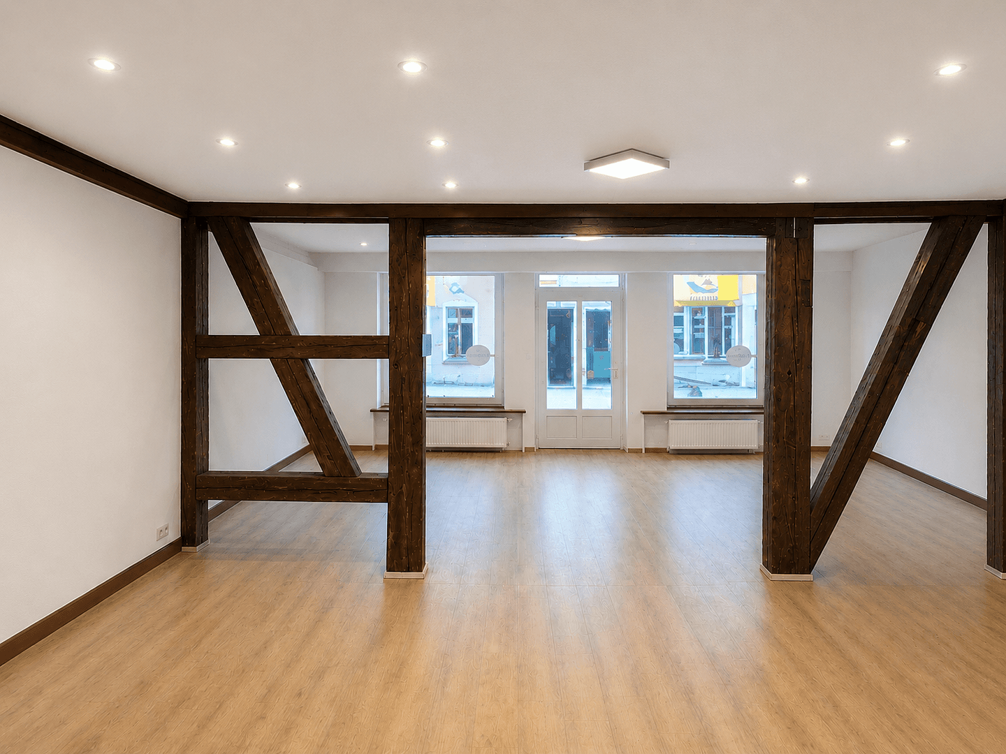 Pronájem nebytového prostoru 56 m², Erlangen, Bavorsko Pronájem nebytového prostoru 56 m², Erlangen, Bavorsko