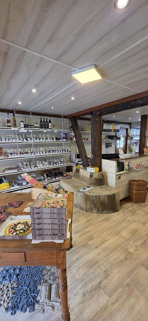 Pronájem nebytového prostoru 56 m², Erlangen, Bavorsko Pronájem nebytového prostoru 56 m², Erlangen, Bavorsko