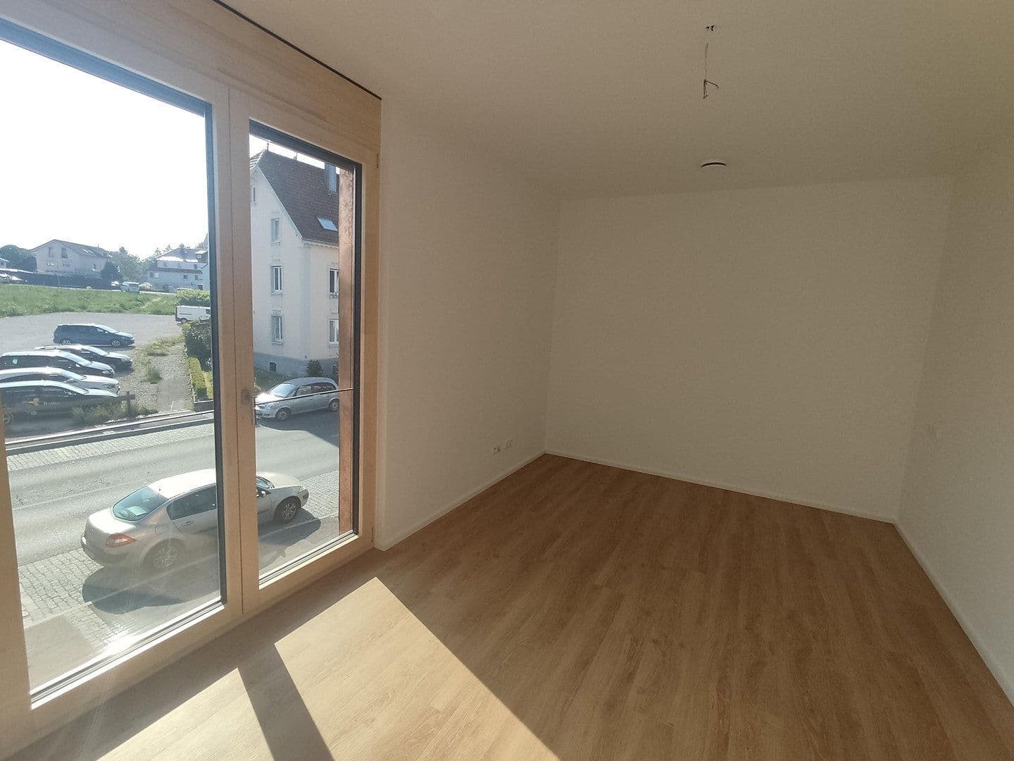 Pronájem bytu 3+1 113 m², Wilhelm-Schussen-Str. 44, Bad Schussenried, Bádensko-Württembersko Pronájem bytu 3+1 113 m², Wilhelm-Schussen-Str. 44, Bad Schussenried, Bádensko-Württembersko