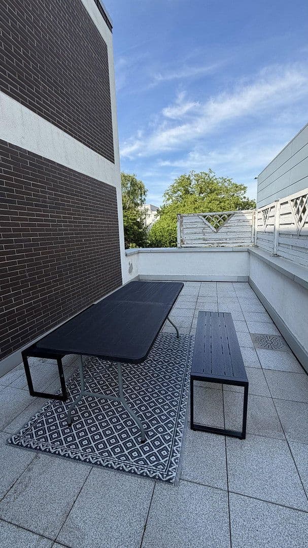 Pronájem bytu 1+1 14 m², Heddernheimer Landstraße 148A, 60439 Frankfurt, Frankfurt am Main, Hessen Pronájem bytu 1+1 14 m², Heddernheimer Landstraße 148A, 60439 Frankfurt, Frankfurt am Main, Hessen