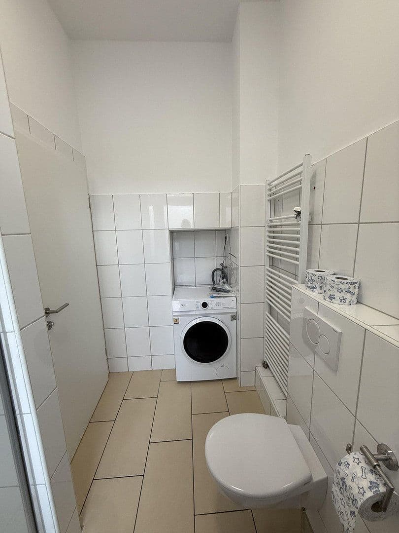 Pronájem bytu 14 m², Holzschuherstraße 19, Nürnberg, Bavorsko Pronájem bytu 14 m², Holzschuherstraße 19, Nürnberg, Bavorsko
