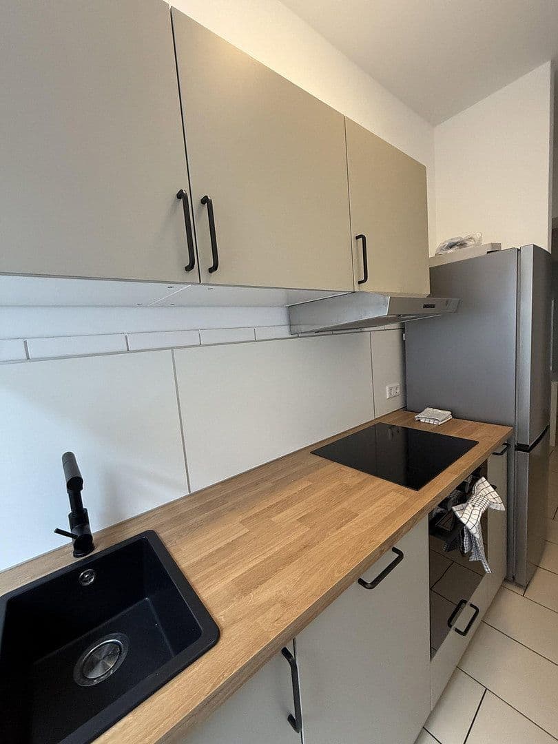 Pronájem bytu 14 m², Holzschuherstraße 19, Nürnberg, Bavorsko Pronájem bytu 14 m², Holzschuherstraße 19, Nürnberg, Bavorsko
