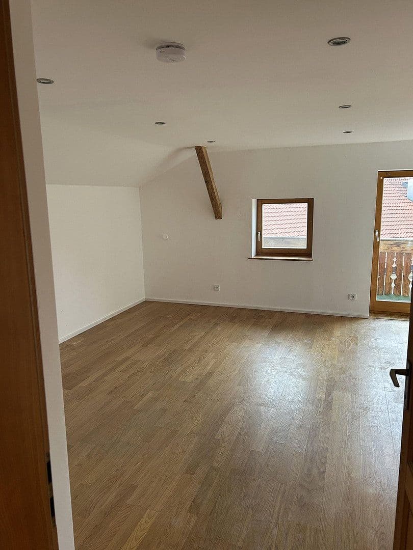 Pronájem domu 157 m², pozemek 500 m², Bad Endorf, Bavorsko Pronájem domu 157 m², pozemek 500 m², Bad Endorf, Bavorsko