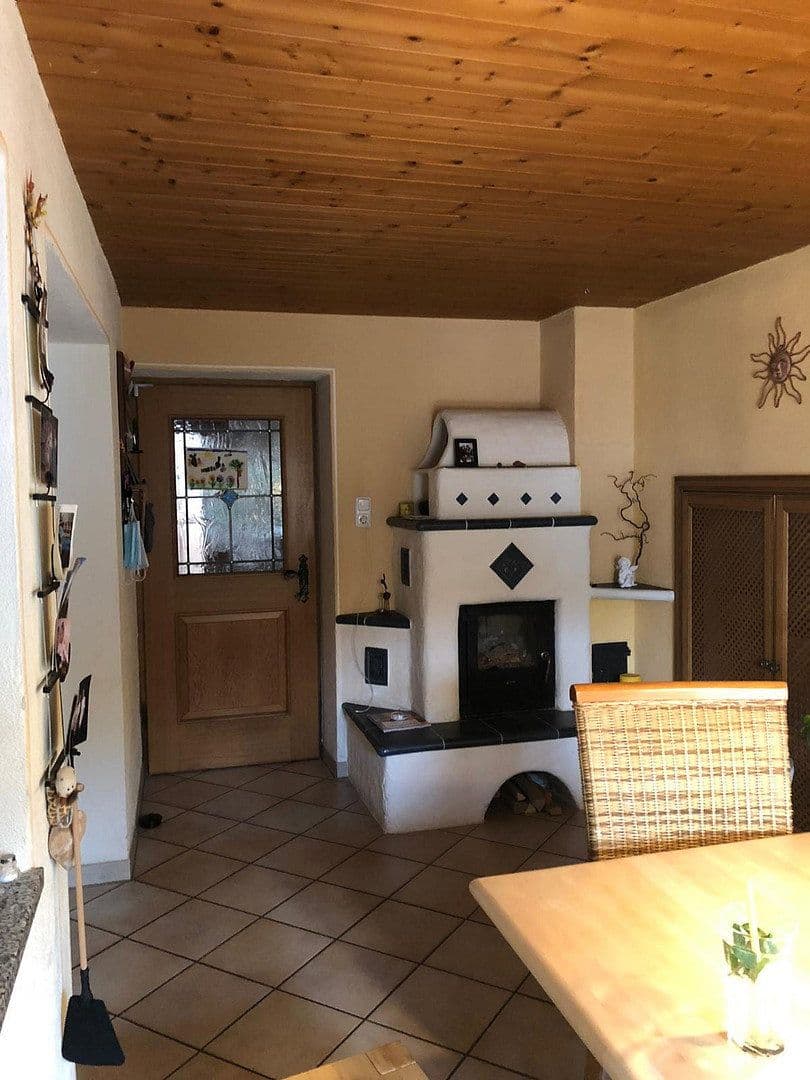 Pronájem domu 157 m², pozemek 500 m², Bad Endorf, Bavorsko Pronájem domu 157 m², pozemek 500 m², Bad Endorf, Bavorsko