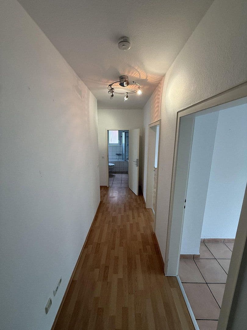 Pronájem bytu 2+1 58 m², Susannastr.19, Essen, Severní Porýní-Vestfálsko Pronájem bytu 2+1 58 m², Susannastr.19, Essen, Severní Porýní-Vestfálsko