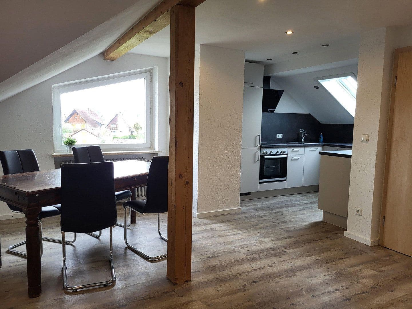 Pronájem bytu 4+1 78 m², Türkheim, Bavorsko Pronájem bytu 4+1 78 m², Türkheim, Bavorsko