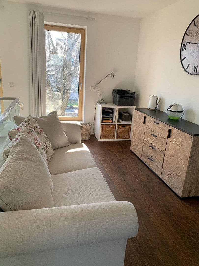 Pronájem domu 238 m², pozemek 648 m², Waghäusel, Bádensko-Württembersko Pronájem domu 238 m², pozemek 648 m², Waghäusel, Bádensko-Württembersko